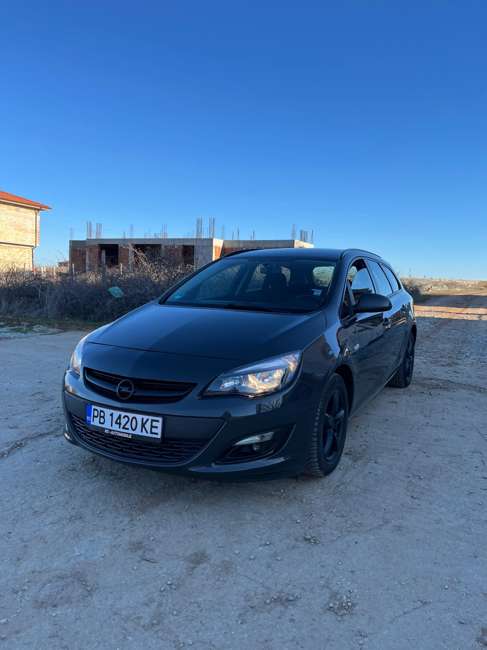 Opel Astra 1.7CDTI ПЕРФЕКТНО СЪСТОЯНИЕ - изображение 2