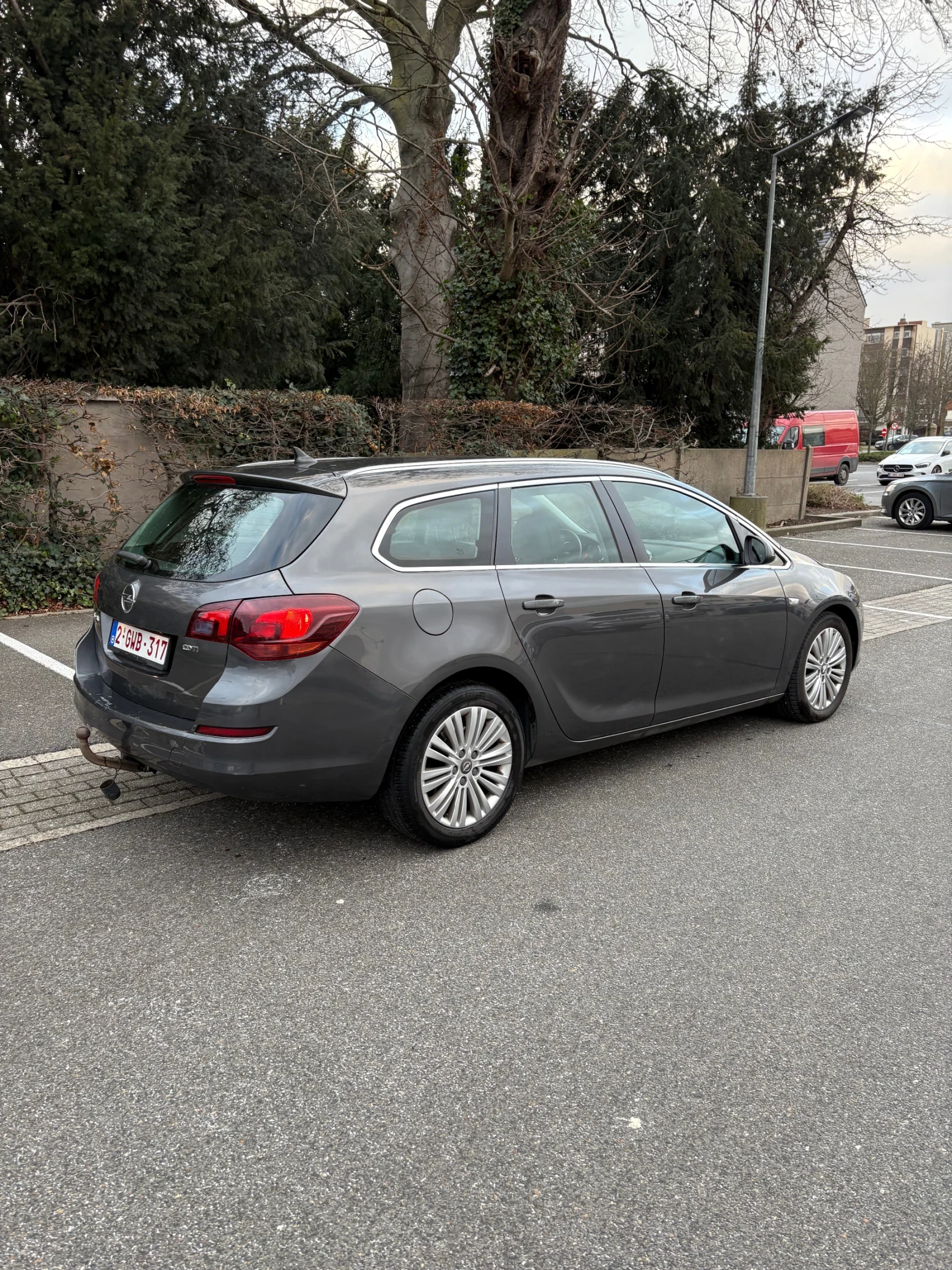 Opel Astra Опел Астра 1.7cdti /Кожа, снимка 4 - Автомобили и джипове - 54129125