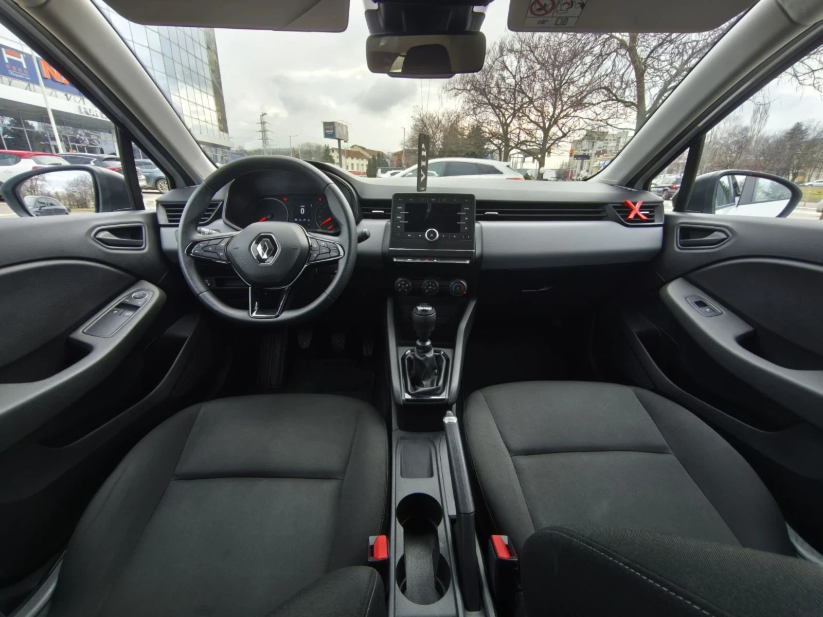 Renault Clio 1.0 TCE / Заводско LPG/ 77000 км гаранция до 09.27 - изображение 9