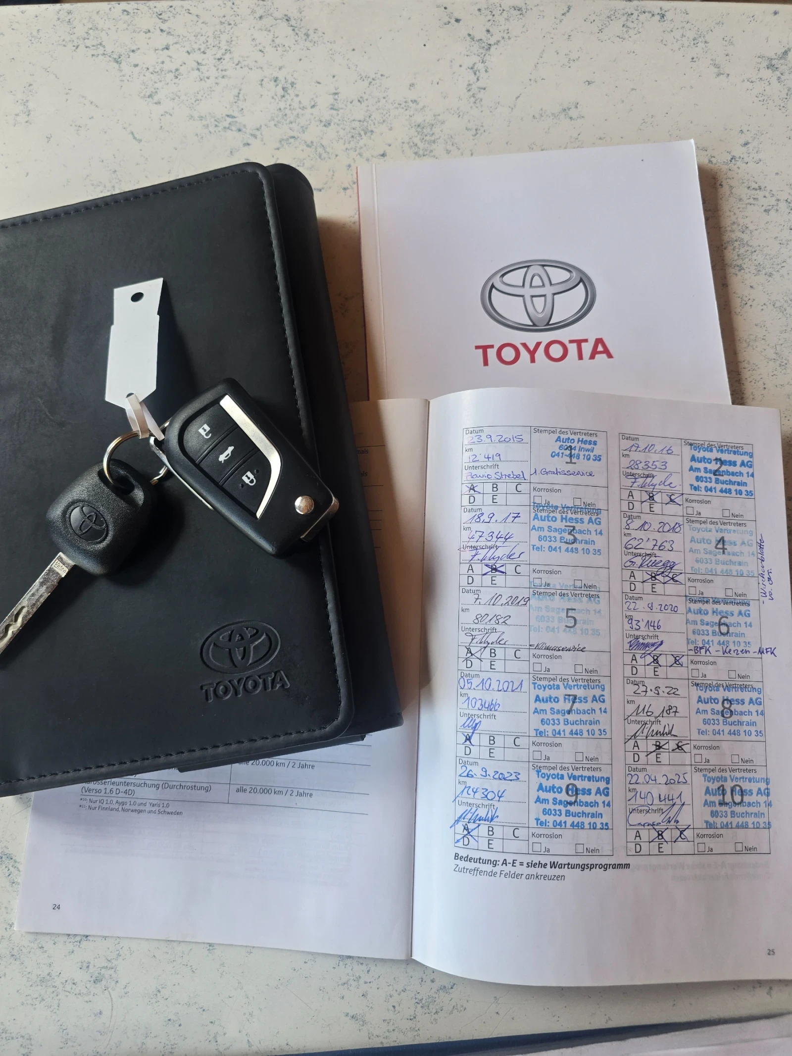 Toyota Verso 1.8i ШВЕЙЦАРИЯ , снимка 17 - Автомобили и джипове - 53865304