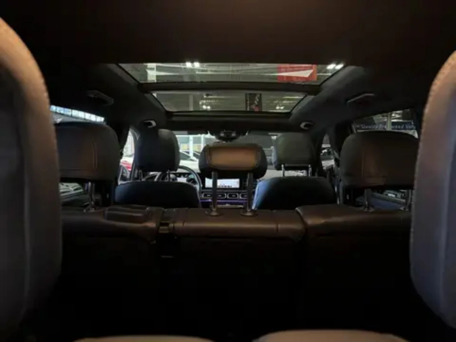 Mercedes-Benz GLS 450 2021/GLS450/PREMIUM PKG/MASSAGE/PANO/360/FULL, снимка 17 - Автомобили и джипове - 53894532