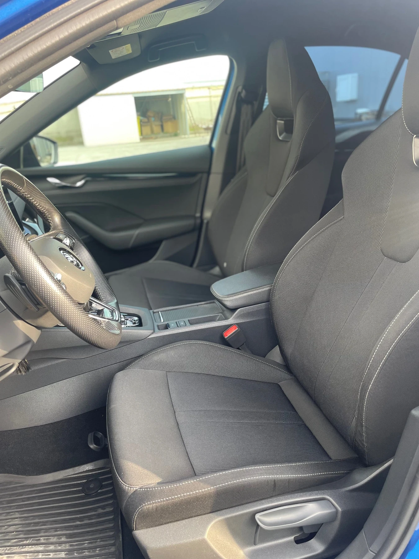 Skoda Octavia Sportline 2.0 TDI DSG Matrix LED Га, снимка 10 - Автомобили и джипове - 54003717