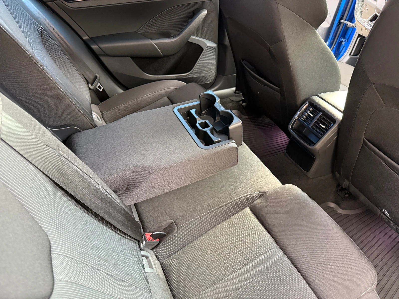 Skoda Octavia Sportline 2.0 TDI DSG Matrix LED Га, снимка 12 - Автомобили и джипове - 54003717