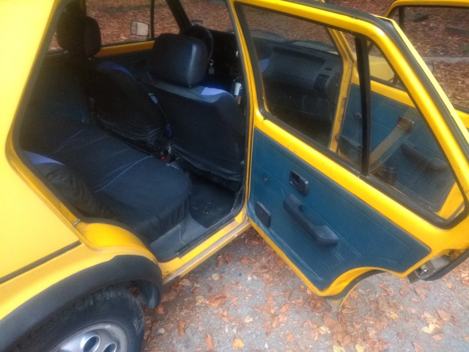 VW Golf 1, снимка 6 - Автомобили и джипове - 54147144