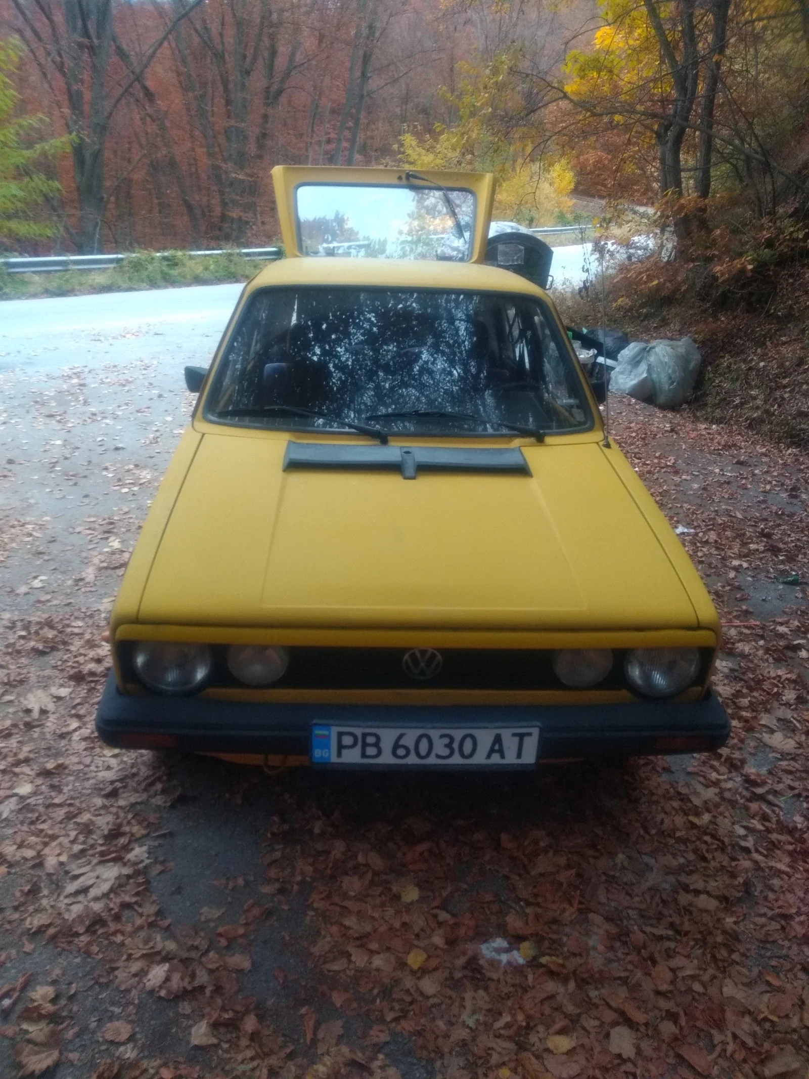 VW Golf 1, снимка 3 - Автомобили и джипове - 54147144