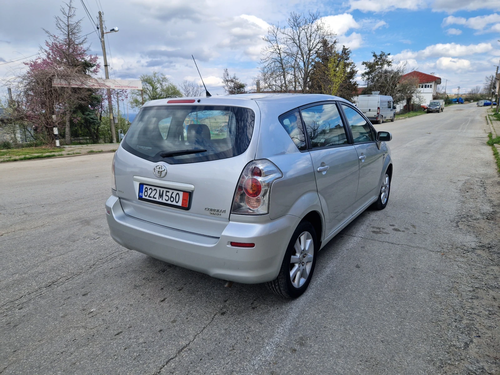 Toyota Corolla verso 2.0D4D, 116кс, 05г, Италия-БЕЗ РЪЖДИ , снимка 5 - Автомобили и джипове - 54149390