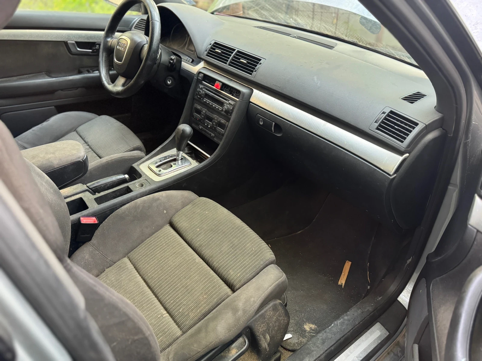 Audi A4 2.0tdi , снимка 10 - Автомобили и джипове - 54340366