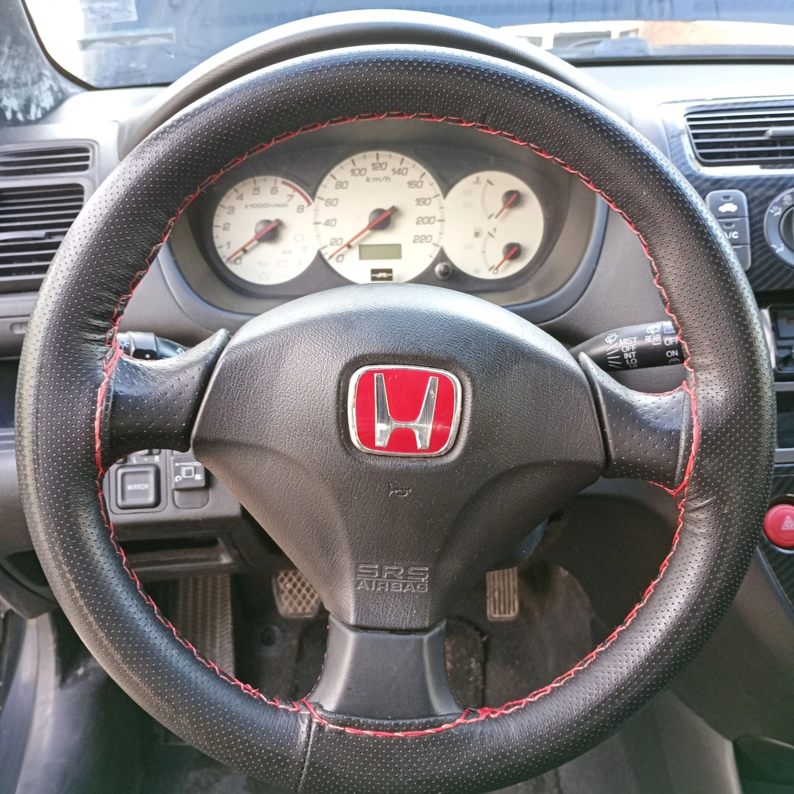 Honda Civic 1.6 VTEC газ бензин , снимка 8 - Автомобили и джипове - 54367534