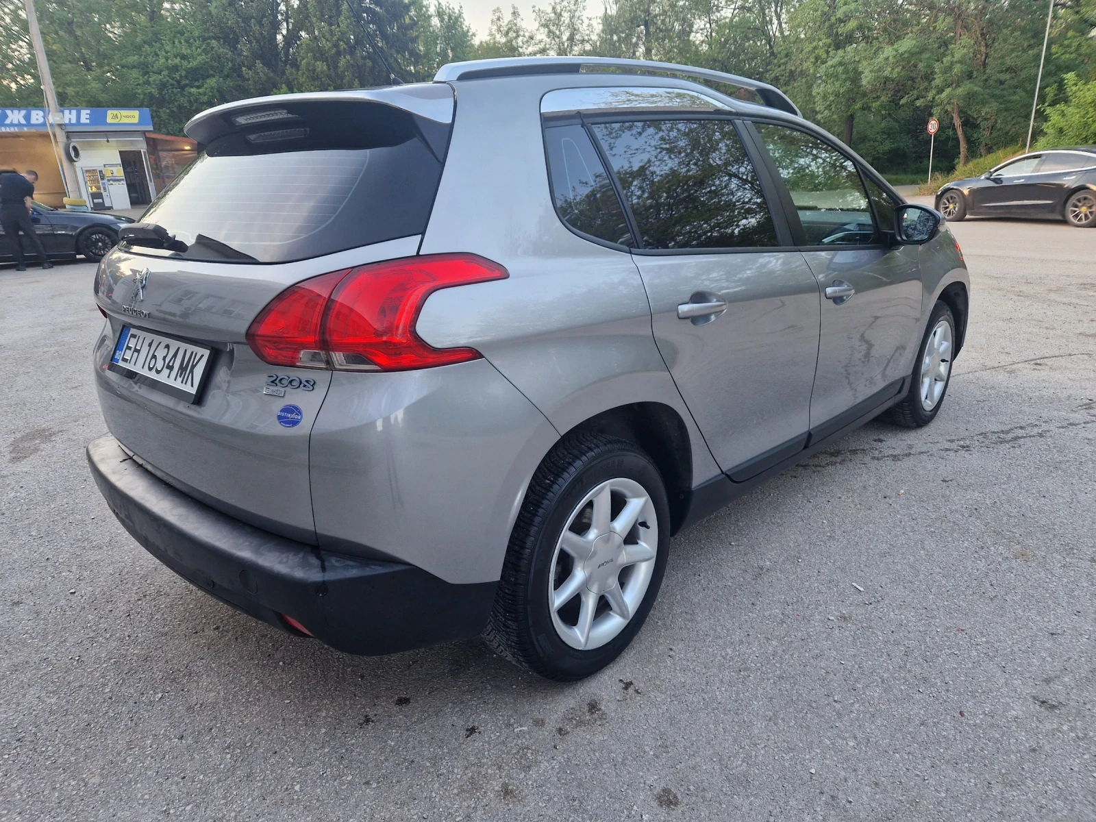 Peugeot 2008 E-HDI, снимка 5 - Автомобили и джипове - 54561098