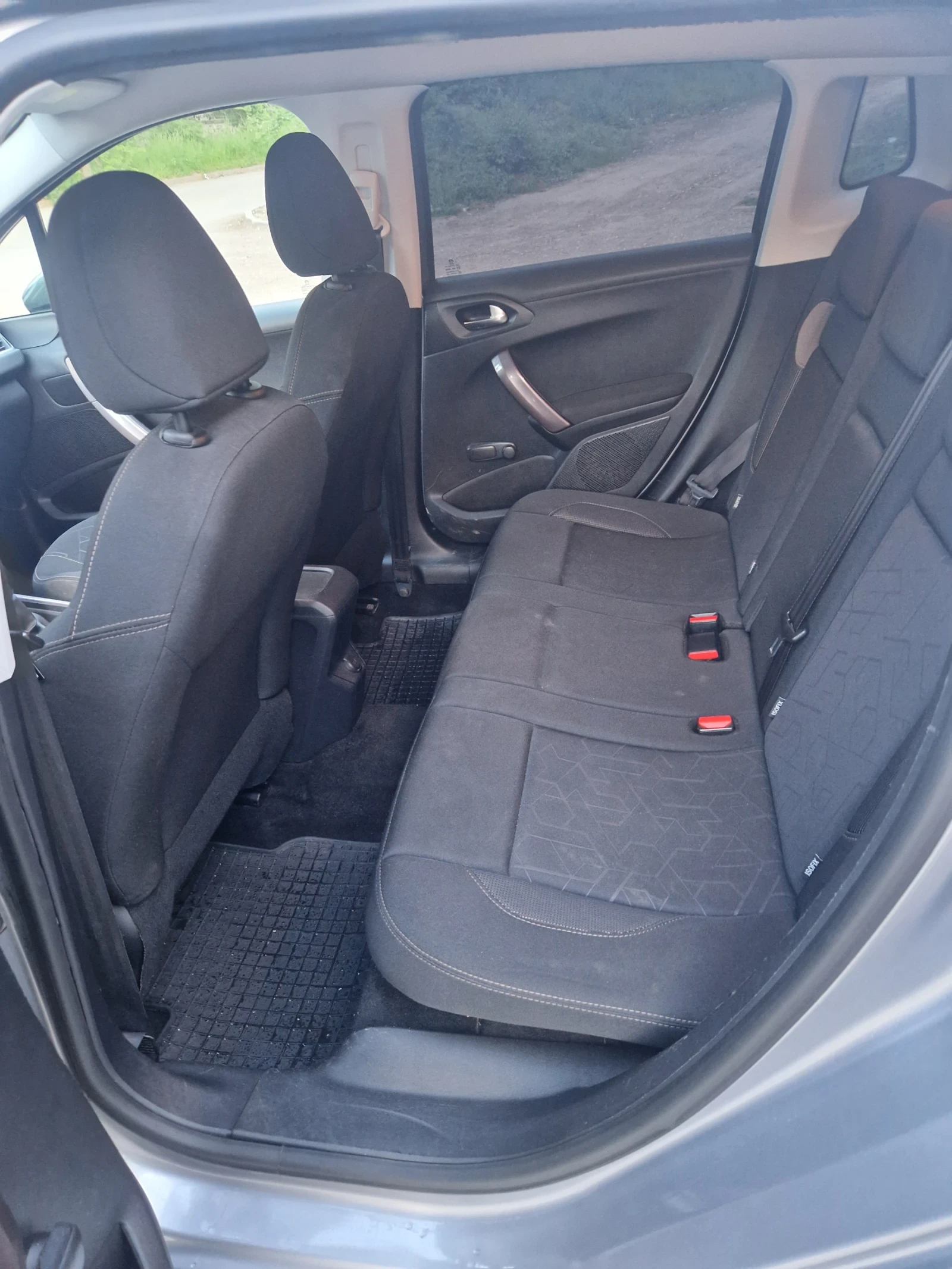 Peugeot 2008 E-HDI, снимка 11 - Автомобили и джипове - 54561098