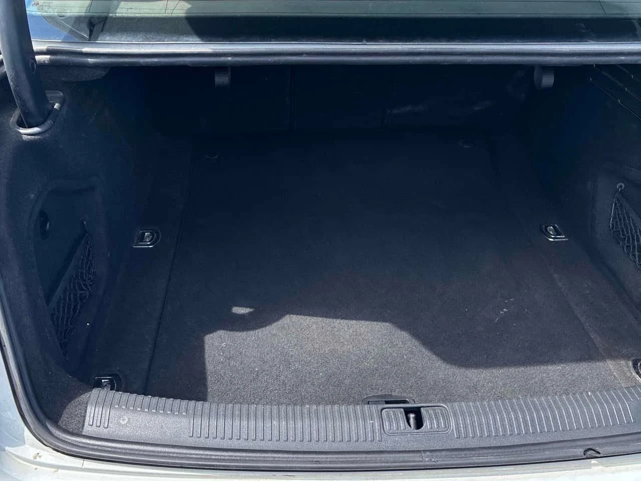 Audi A4 TECHNIK/360/ПОДГРЕВ/CARFAX/КЛИП/ФИНАНСИРАНЕ, снимка 12 - Автомобили и джипове - 54973987