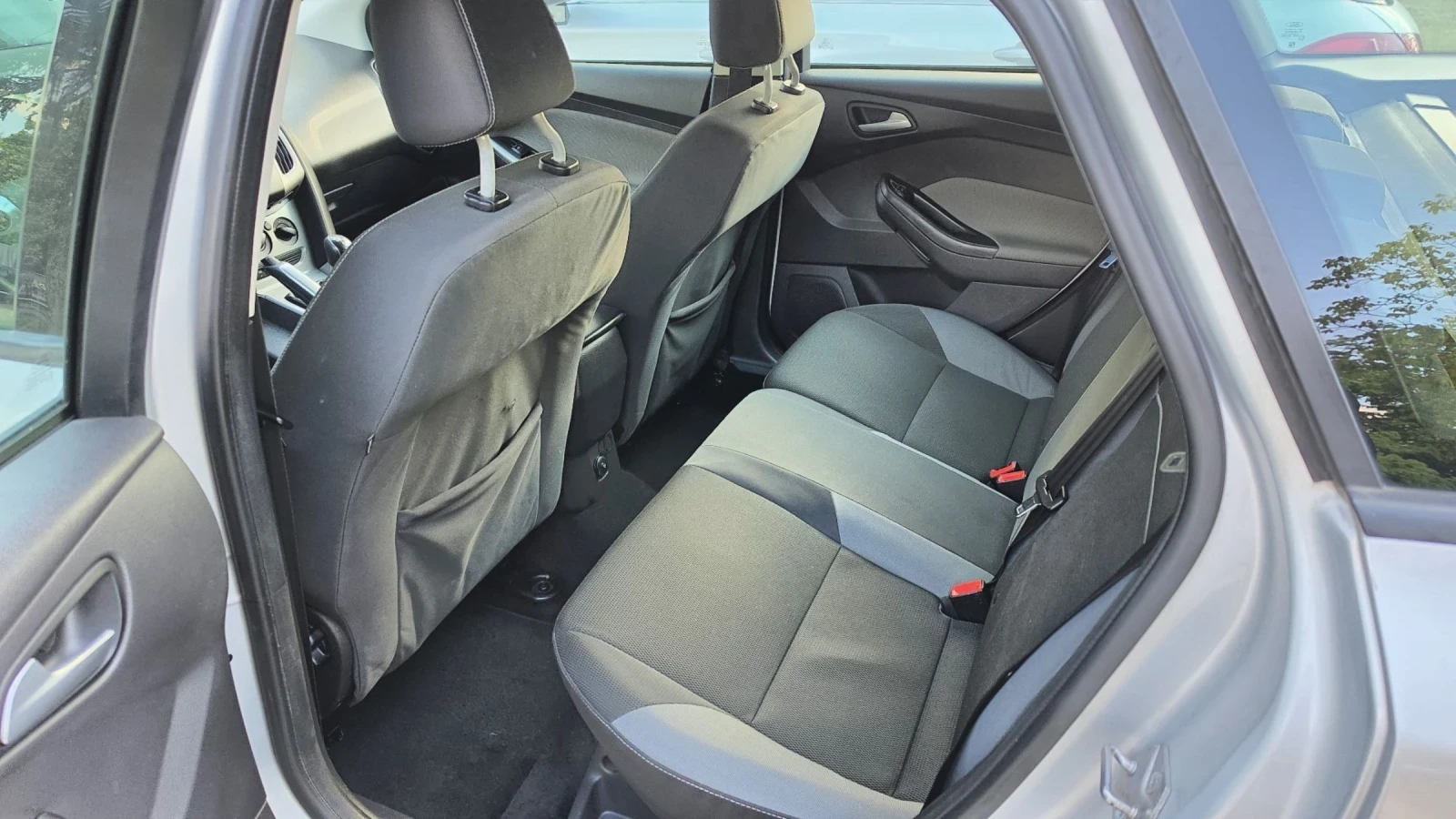 Ford Focus 1.6HDI 115к.с, снимка 11 - Автомобили и джипове - 55156621