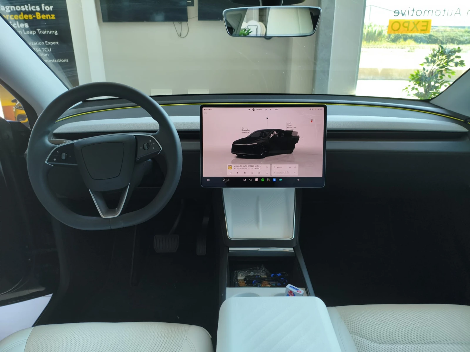 Tesla Model Y Juniper Long Range Dual AWD 03/2026, снимка 6 - Автомобили и джипове - 55652969