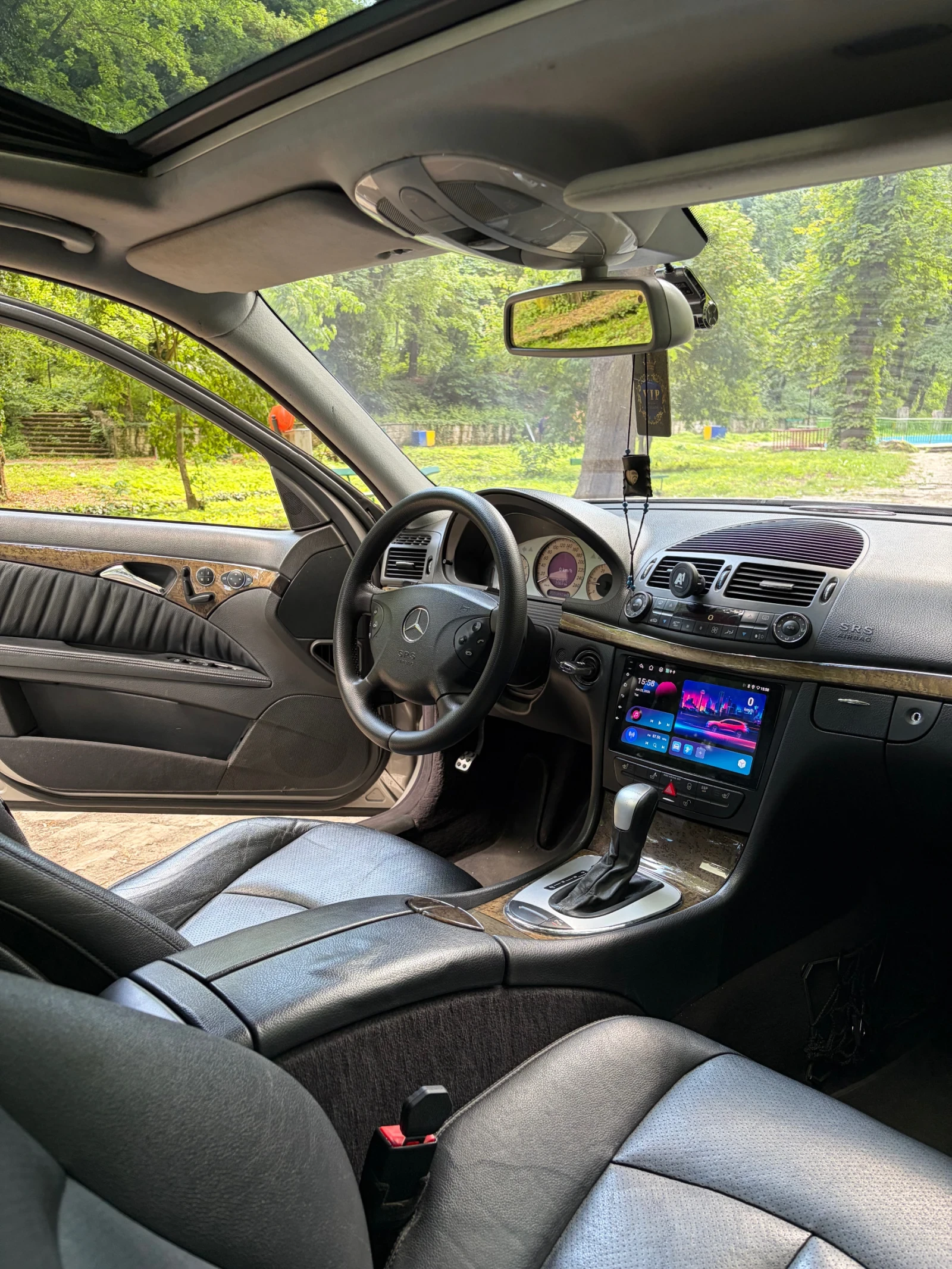 Mercedes-Benz E 320 CDI Avantgarde Редови , снимка 12 - Автомобили и джипове - 55704747