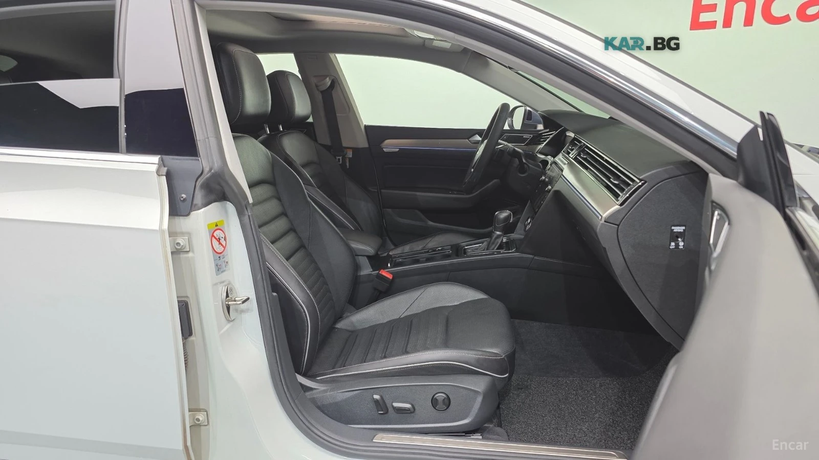 VW Arteon ОБДУХВАНЕ* 360 КАМЕРА* HEADUP* DIGITAL, снимка 11 - Автомобили и джипове - 55752084