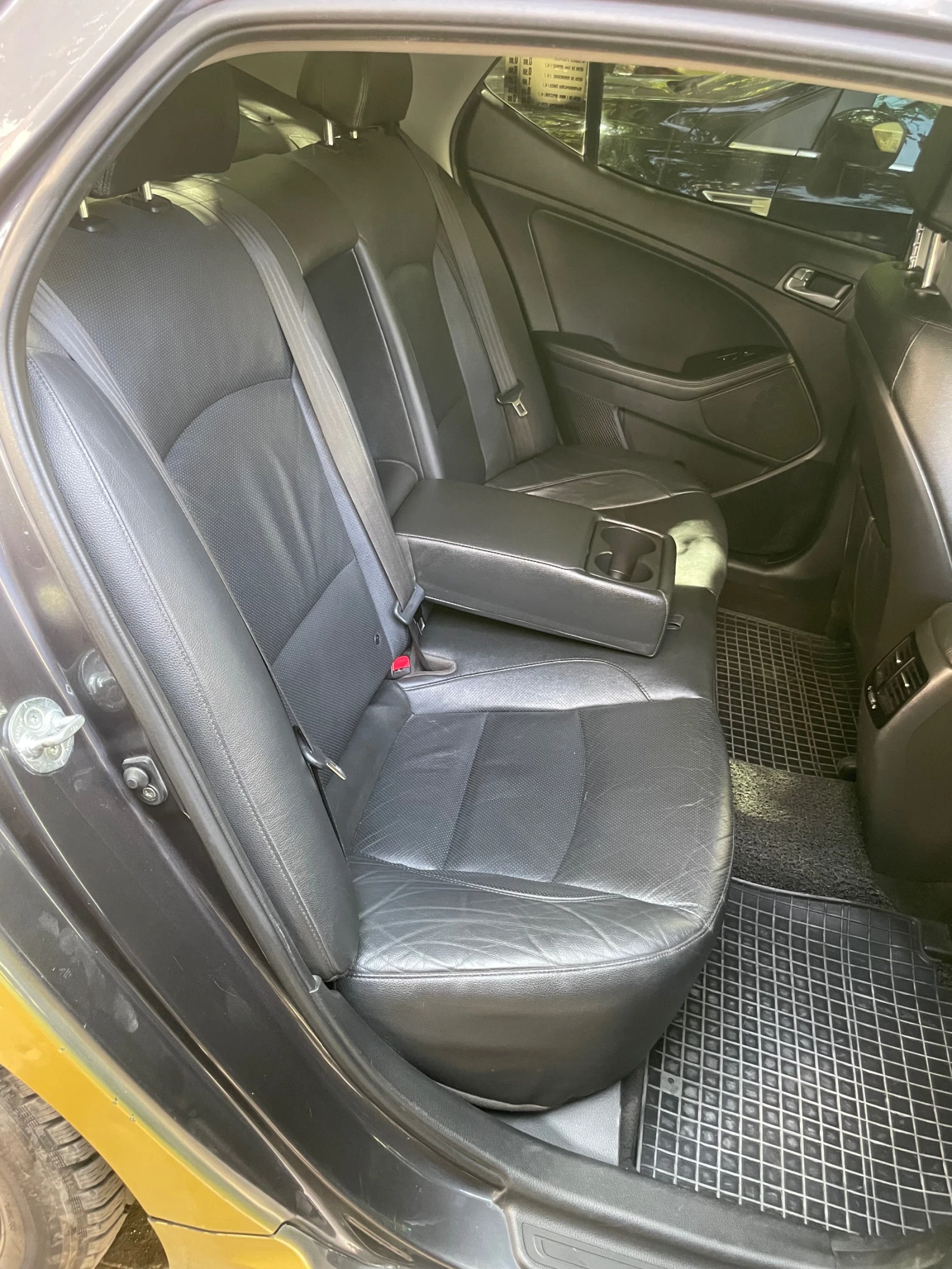 Kia K5, снимка 8 - Автомобили и джипове - 55920835