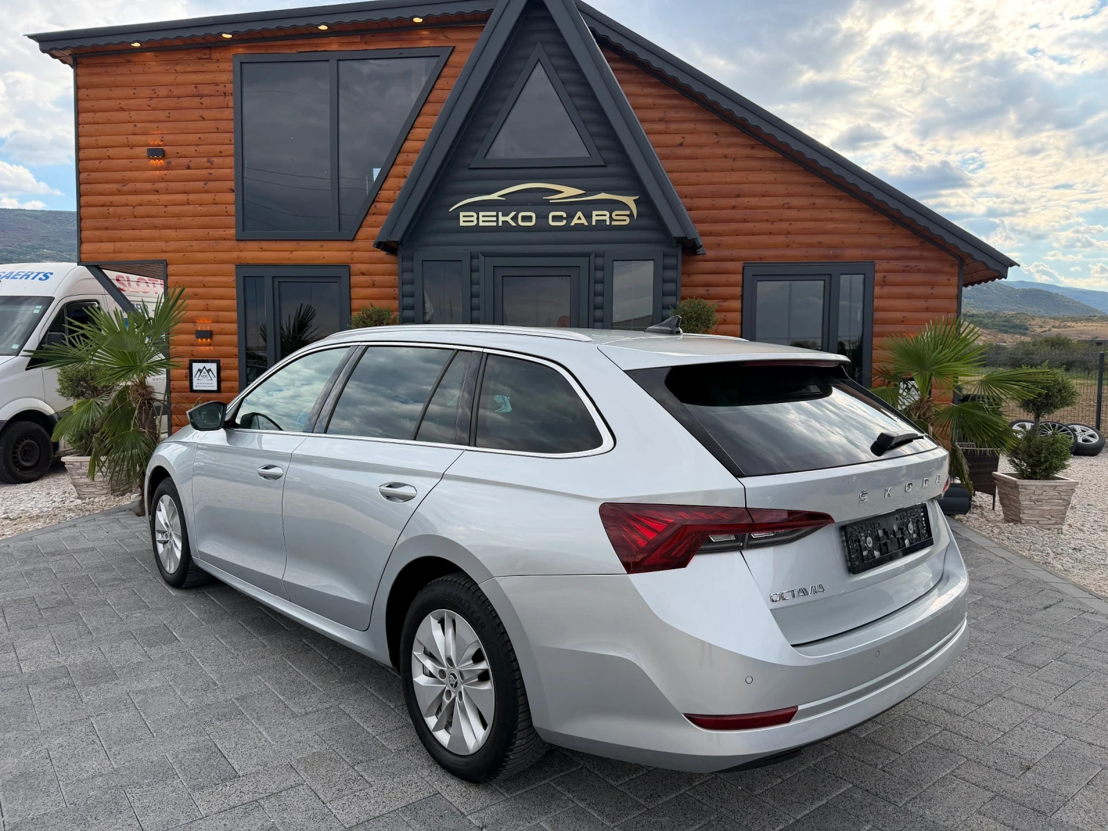 Skoda Octavia Нов внос от Белгия!, снимка 7 - Автомобили и джипове - 56182215