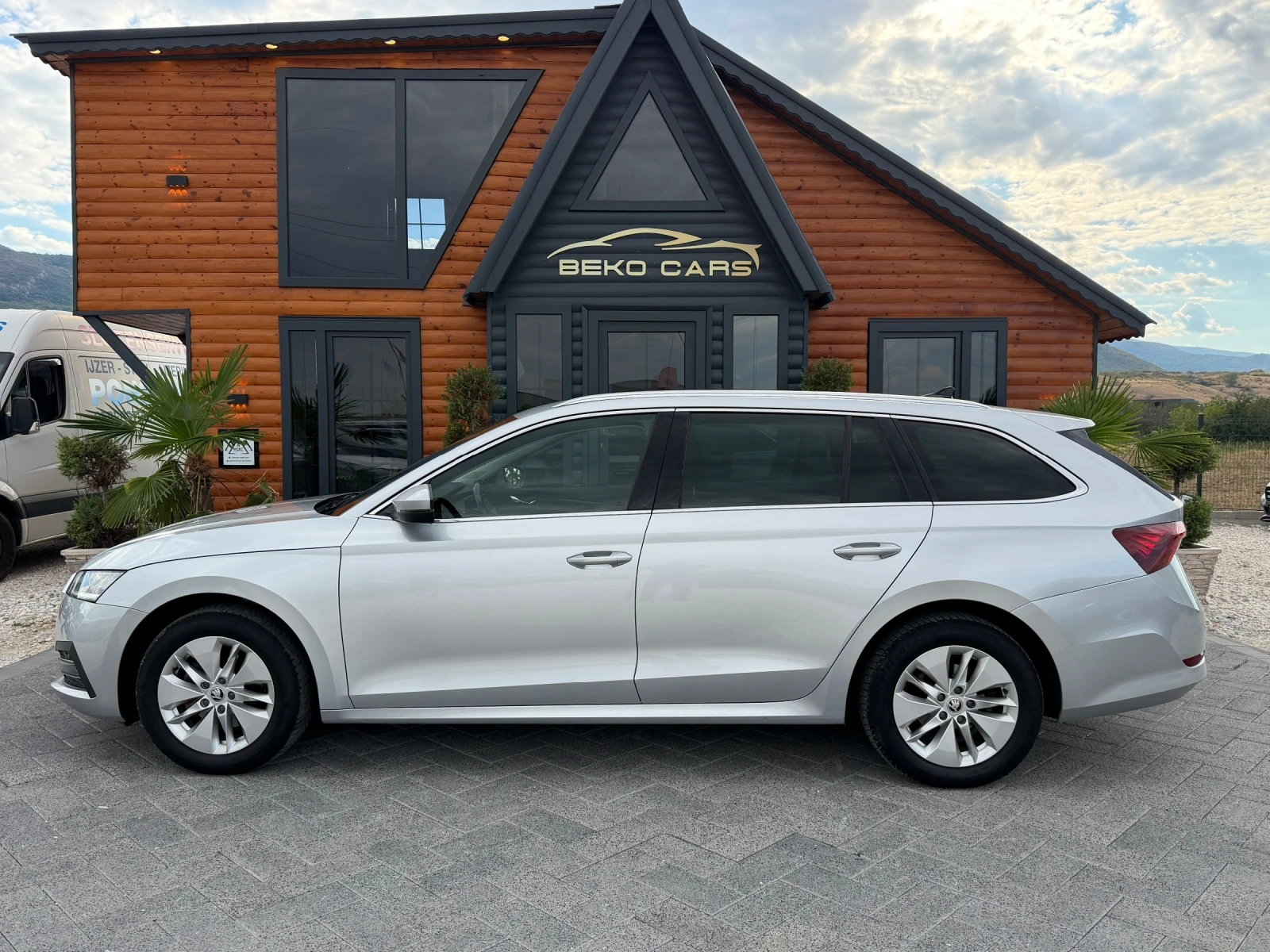 Skoda Octavia Нов внос от Белгия!, снимка 8 - Автомобили и джипове - 56182215