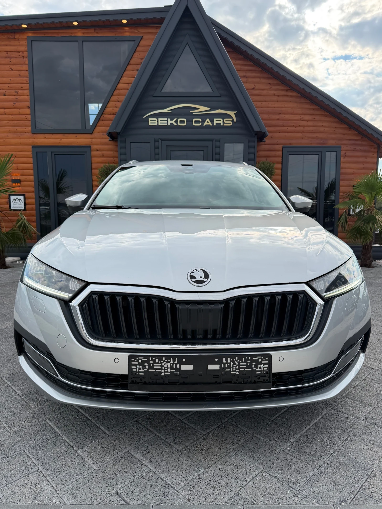 Skoda Octavia Нов внос от Белгия!, снимка 2 - Автомобили и джипове - 56182215