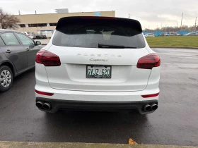 Porsche Cayenne * S E Hybrid * CARFAX * БЕЗ ПЪРВОНАЧАЛНА ВНОСКА - 34500 лв. / 17639.57 € - 19045676 4