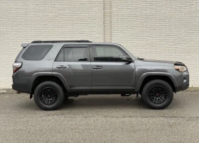Toyota 4runner SR5 * 7 Места * 4Х4 * Камера * Подгреви * Carfax *, снимка 3