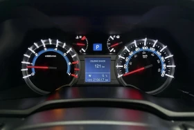 Toyota 4runner SR5 * 7 Места * 4Х4 * Камера * Подгреви * Carfax *, снимка 11