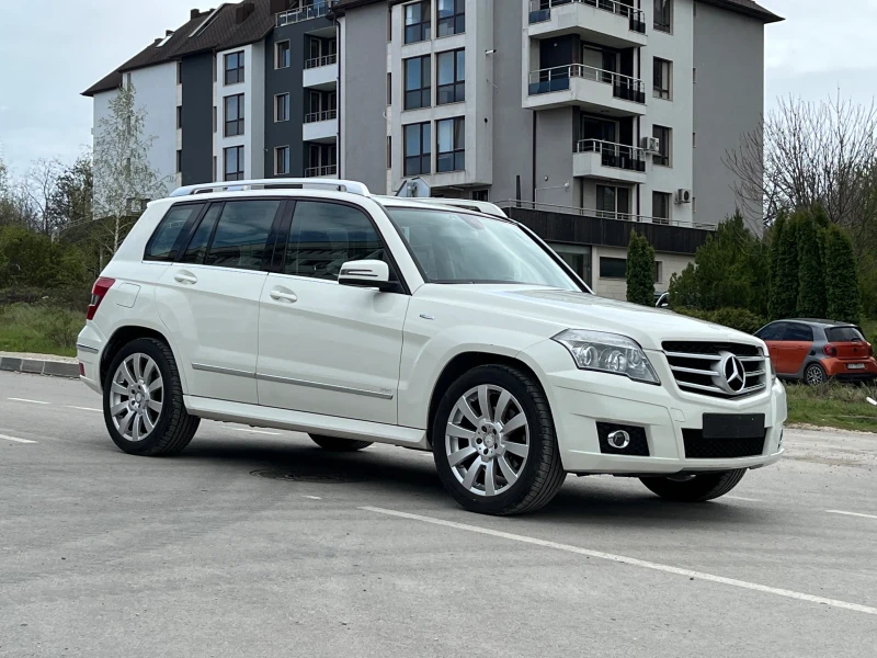 Mercedes-Benz GLK ЧЕРЕН ПЕТЪК , снимка 2 - Автомобили и джипове - 48076051