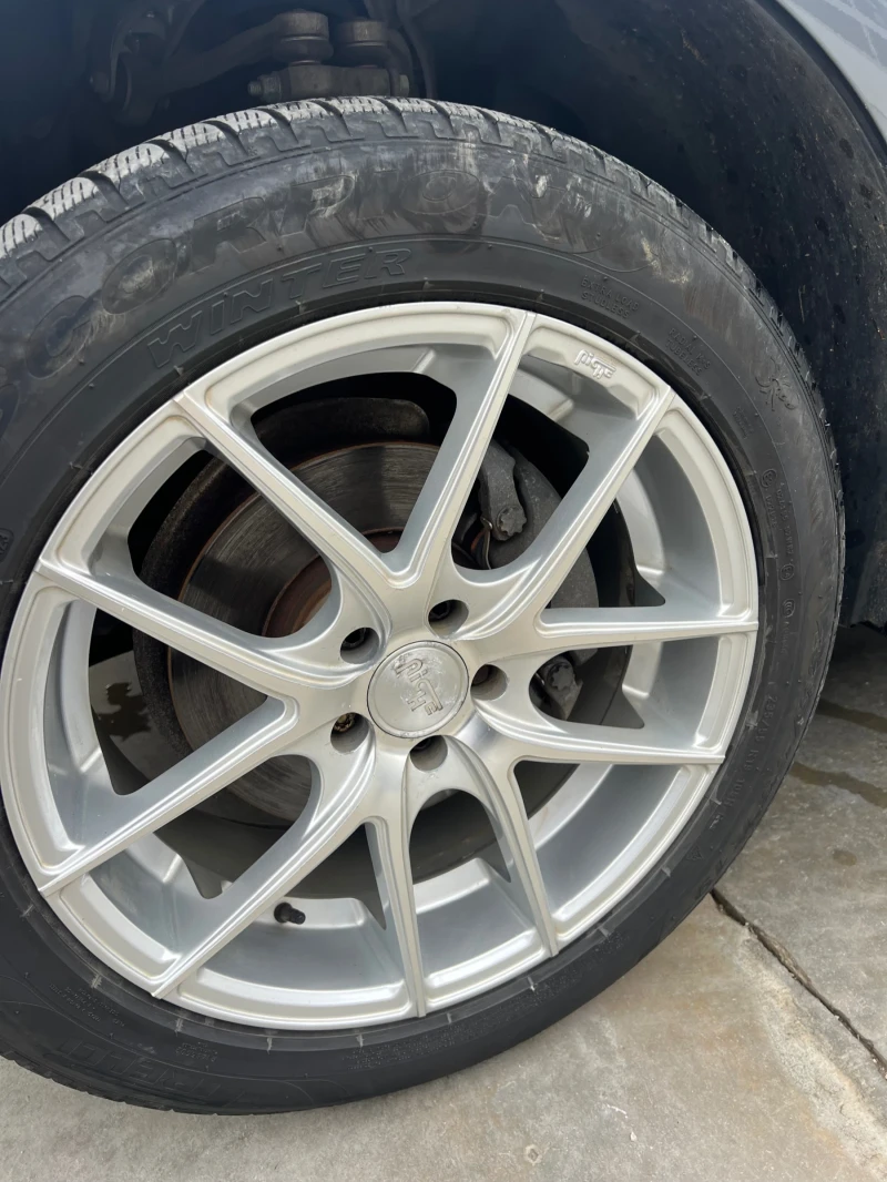 Audi Q5, снимка 12 - Автомобили и джипове - 52100344