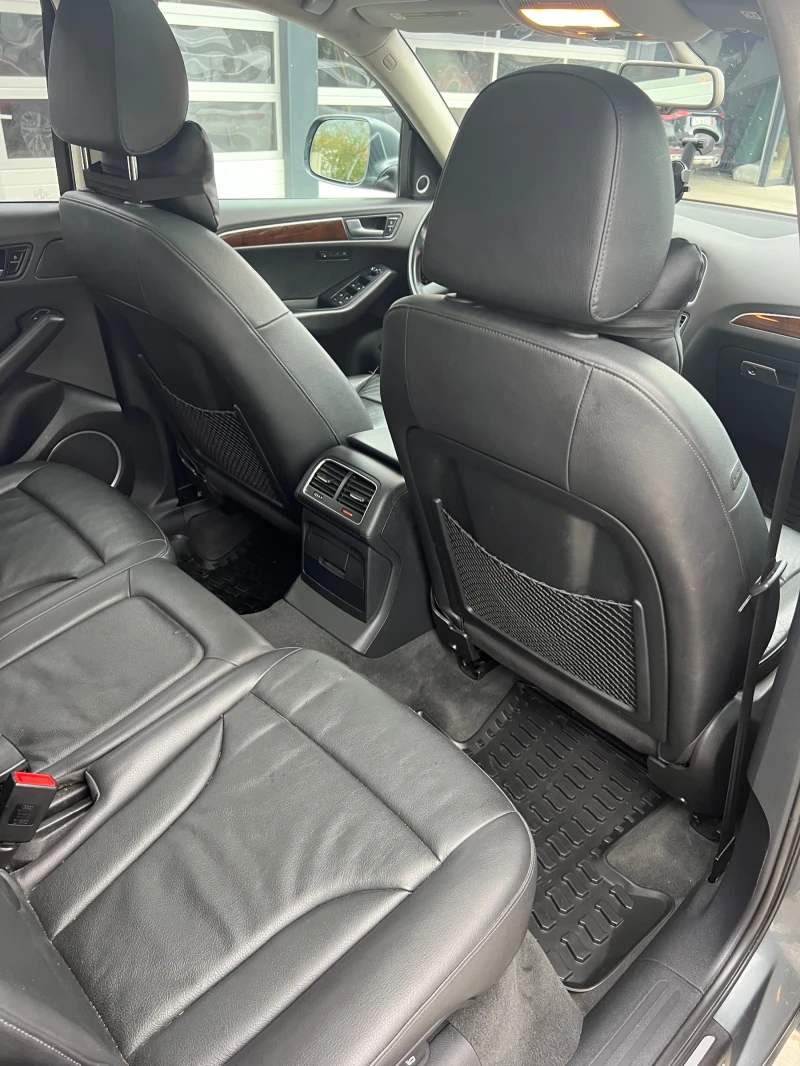 Audi Q5, снимка 11 - Автомобили и джипове - 52100344