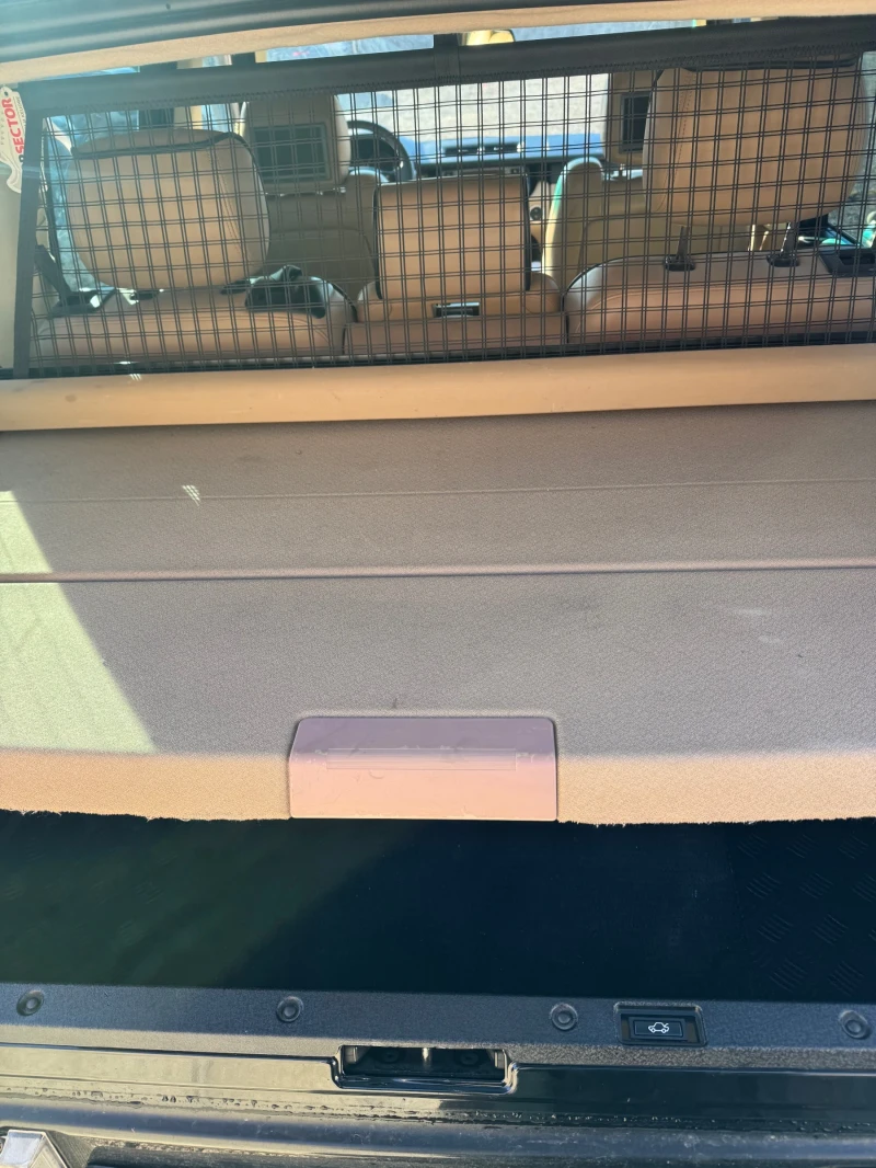 Land Rover Range rover 3.6TDV8 1 собственик , снимка 11 - Автомобили и джипове - 53140509