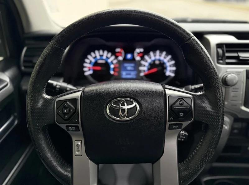 Toyota 4runner SR5 * 7 Места * 4Х4 * Камера * Подгреви * Carfax *, снимка 10 - Автомобили и джипове - 53438807