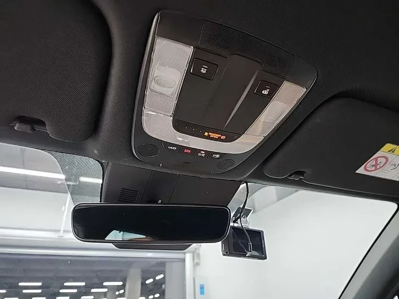 Kia Sorento Diesel 2.2 2Wd Signature, снимка 17 - Автомобили и джипове - 55703161