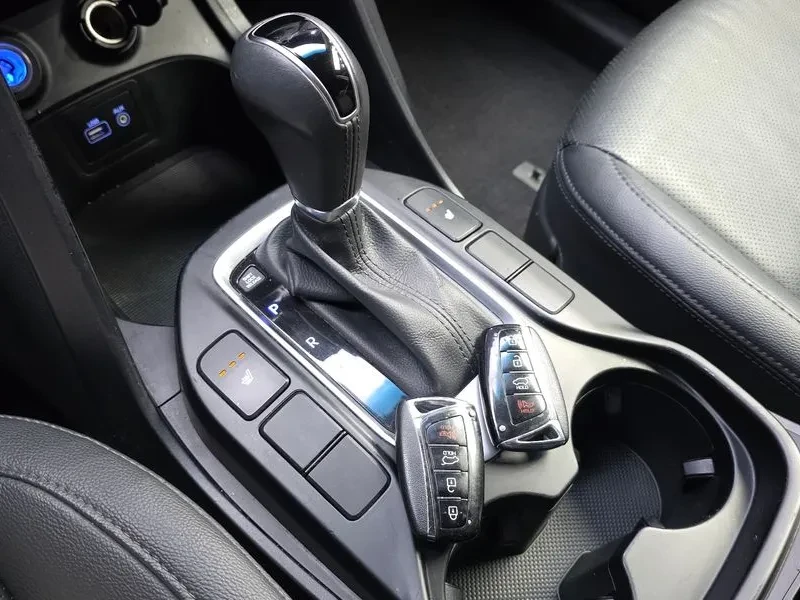 Hyundai Santa fe 2.2/2WD/PREMIUM/�����-����/KEYLESS/�������� | Mobile.bg � ����������� 9