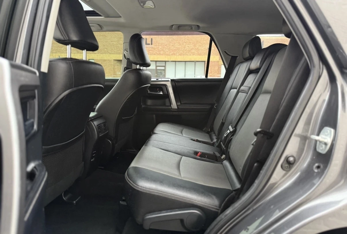 Toyota 4runner SR5 * 7 ����� * 4�4 * ������ * �������� * Carfax * | Mobile.bg � ����������� 15