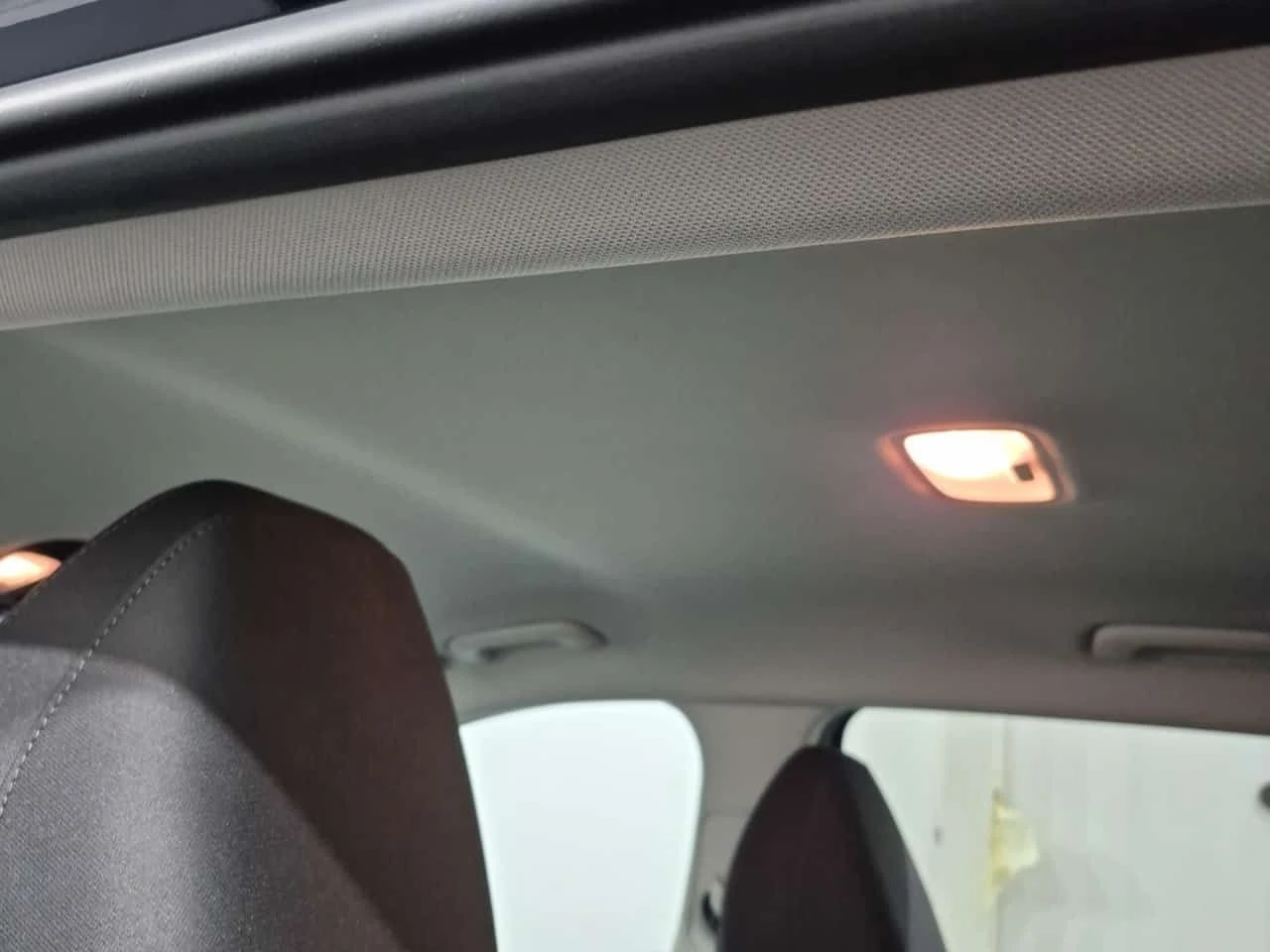 Hyundai Tucson * PREFERRED * CARFAX * ���� �� �� | Mobile.bg � ����������� 12