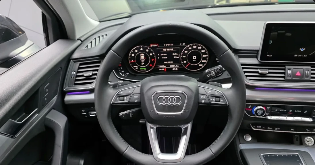 Audi Q5 45 TFSI Quattro, снимка 13 - Автомобили и джипове - 54594568