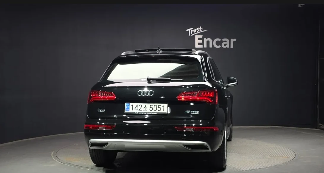 Audi Q5 45 TFSI Quattro, снимка 4 - Автомобили и джипове - 54594568