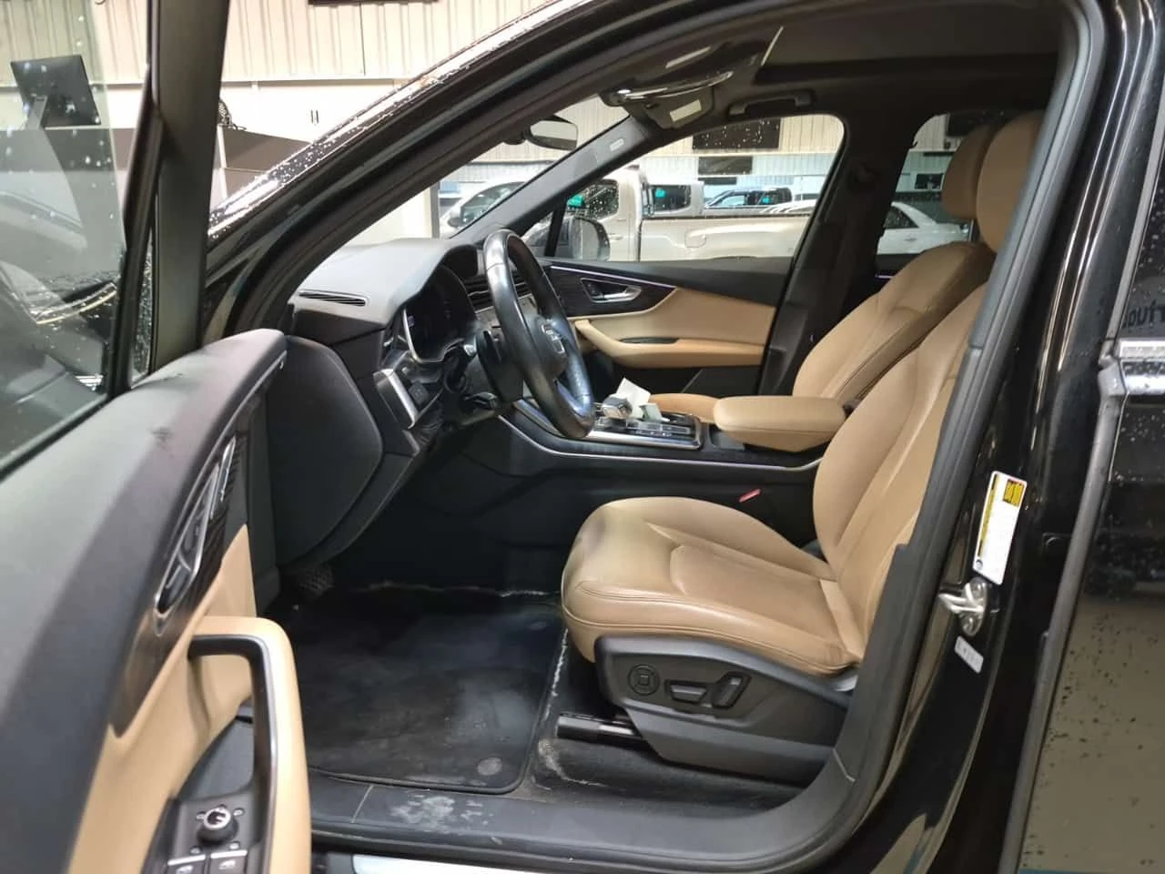 Audi Q7 PROGRESSIV| 360CAM| PANO| ОБДУХВАНЕ| 2 КЛЮЧА| , снимка 9 - Автомобили и джипове - 54763687
