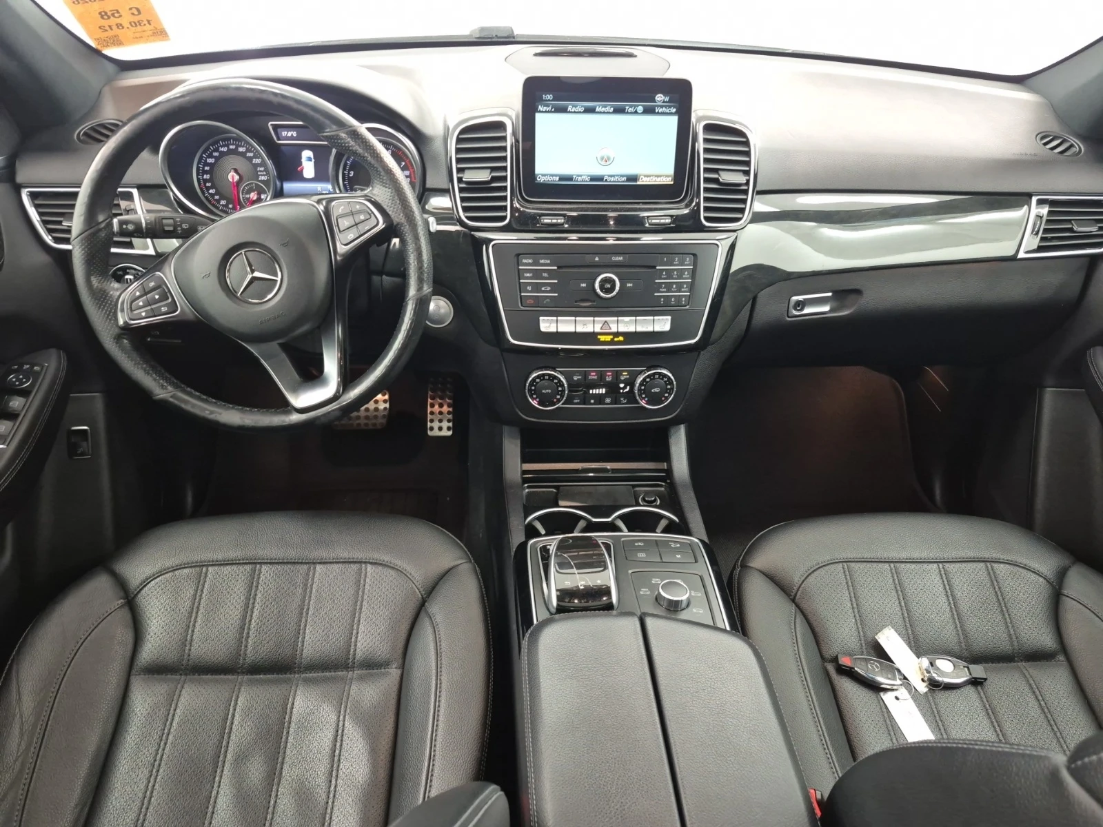 Mercedes-Benz GLE 400 AMG * * CARFAX * * АВТО КРЕДИТ * * , снимка 7 - Автомобили и джипове - 54858078