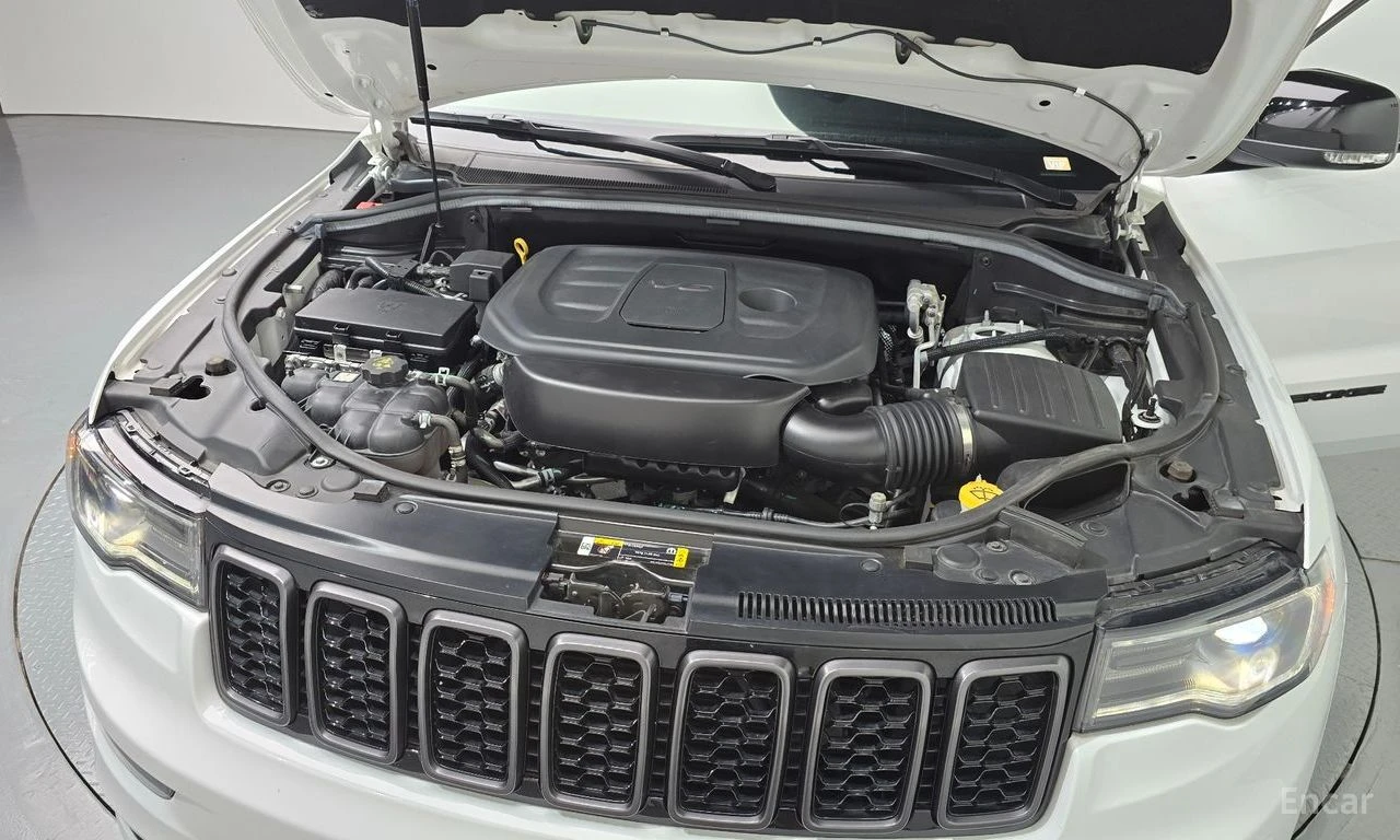 Jeep Grand cherokee 3.6* V6* 8ZF* LIMITED-X* ПОДГРЕВ* КАМЕРА* , снимка 17 - Автомобили и джипове - 55472383