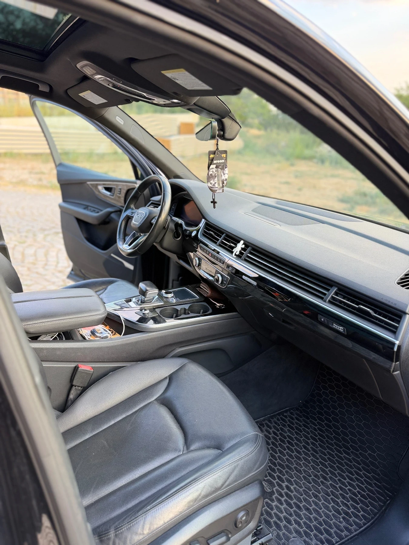 Audi Q7 3.0 T, снимка 10 - Автомобили и джипове - 55618883