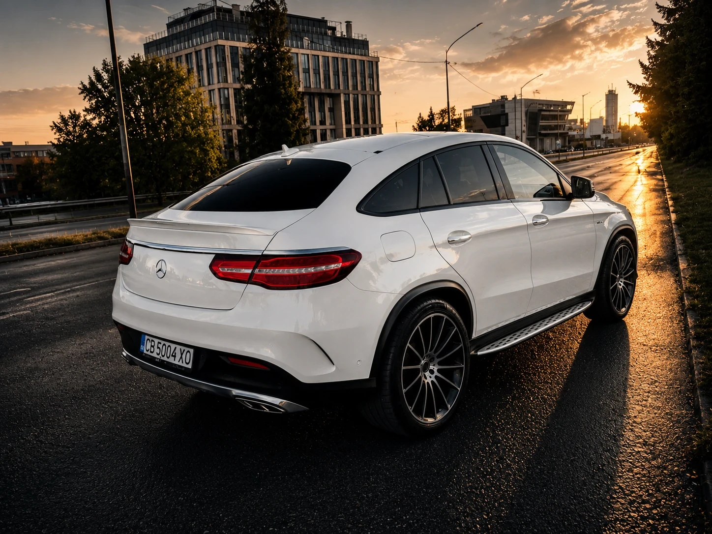 Mercedes-Benz GLE 450 AMG, снимка 5 - Автомобили и джипове - 55873459