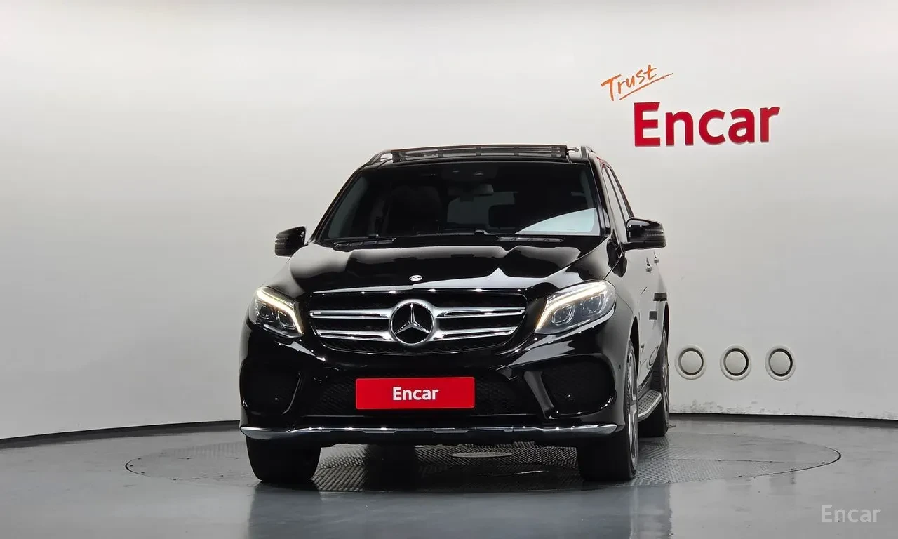 Mercedes-Benz GLE 350 AMG LINE | 4MATIC , снимка 3 - Автомобили и джипове - 56215650