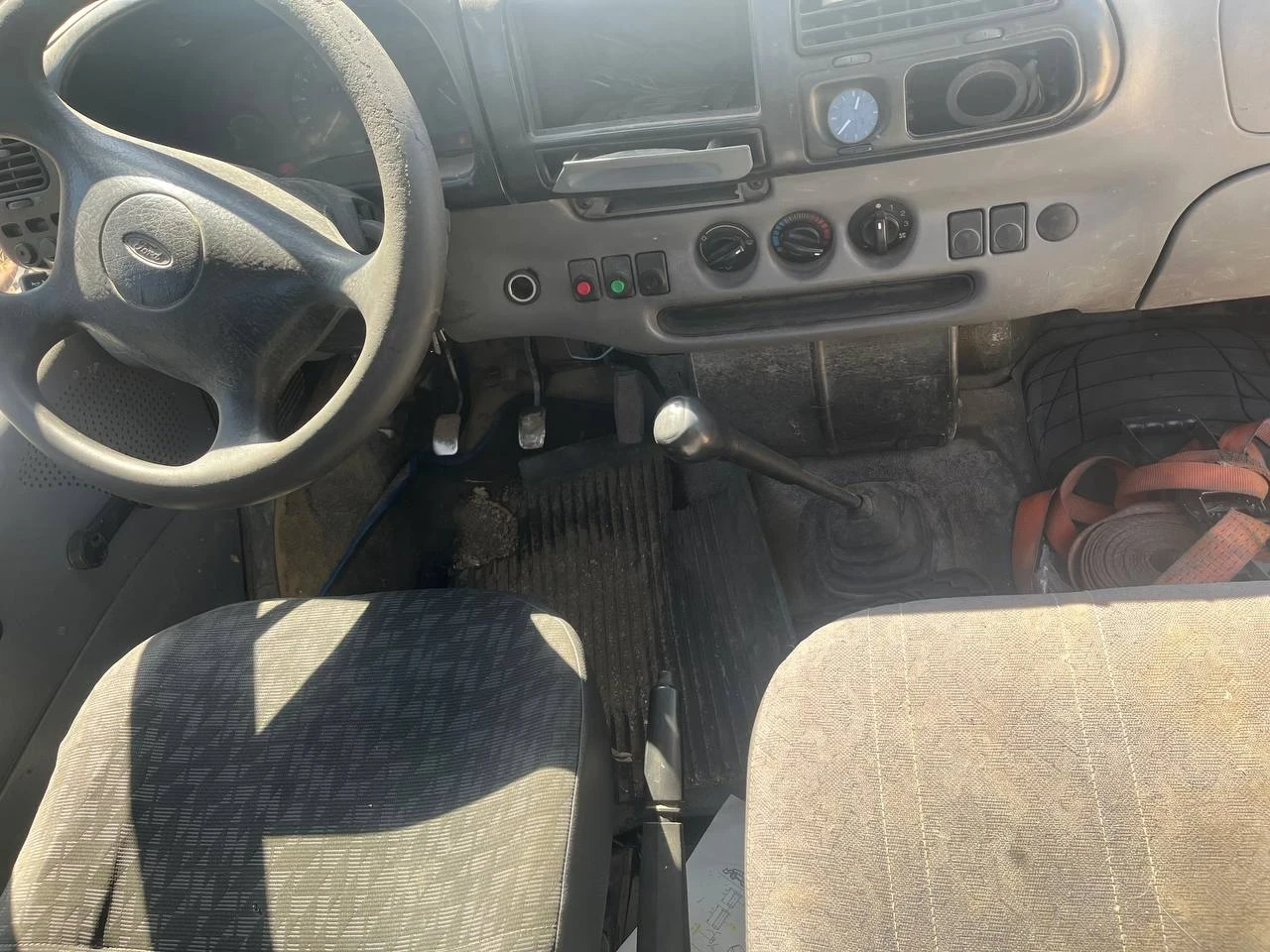 Ford Transit 2500, снимка 6 - Бусове и автобуси - 55980038