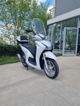 Обява за продажба на Honda Sh 350i 2021 ~5 100 лв. - изображение 1