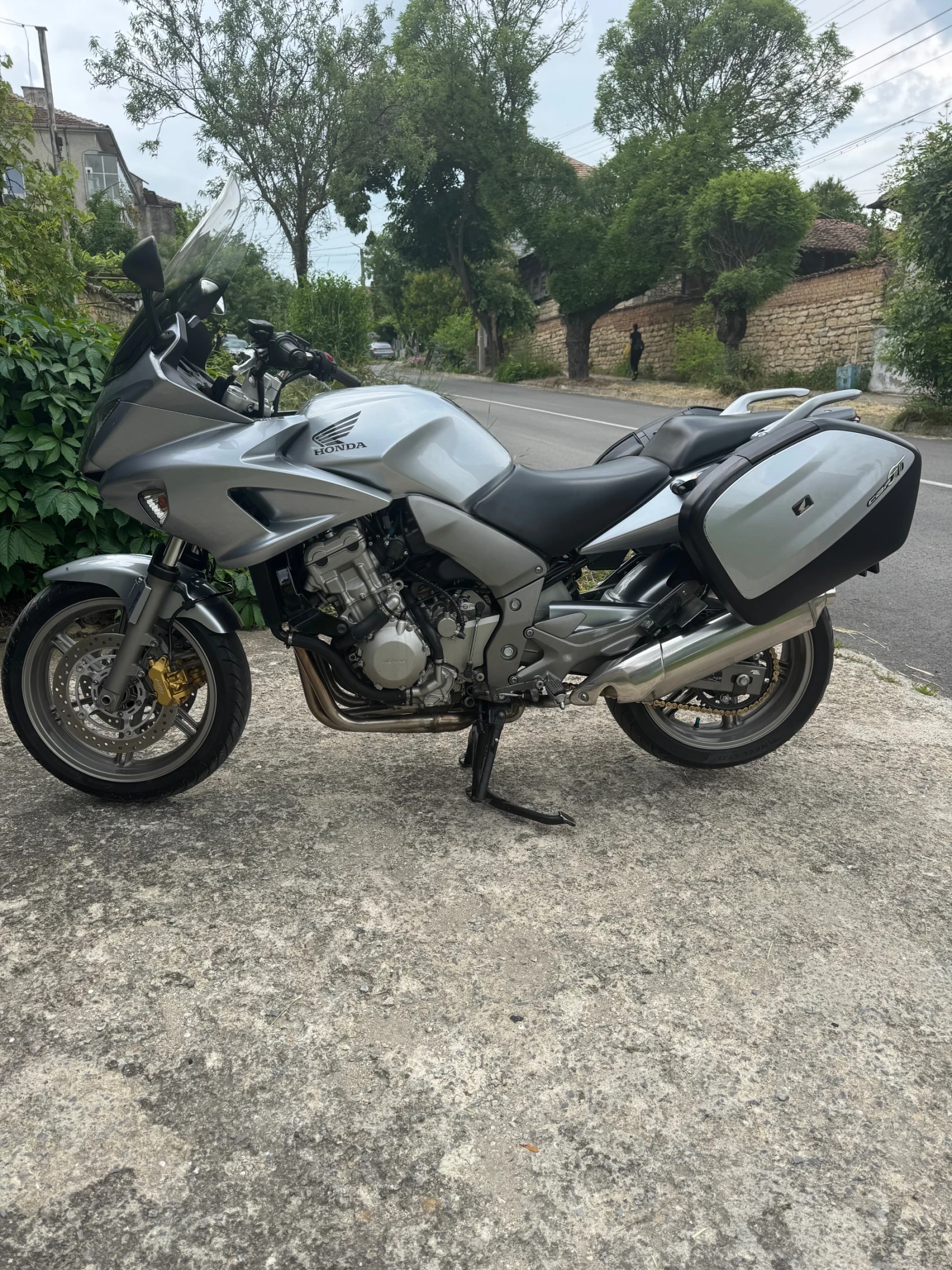 Honda Cbf 1000 ST ABS, снимка 2 - Мотоциклети и мототехника - 54800521