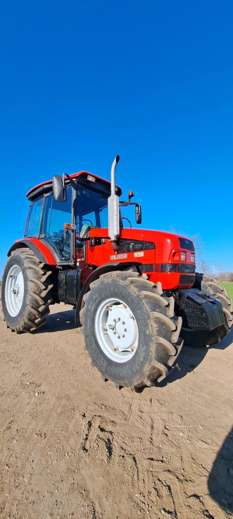 Трактор Беларус 1523 , снимка 4 - Селскостопанска техника - 52849869