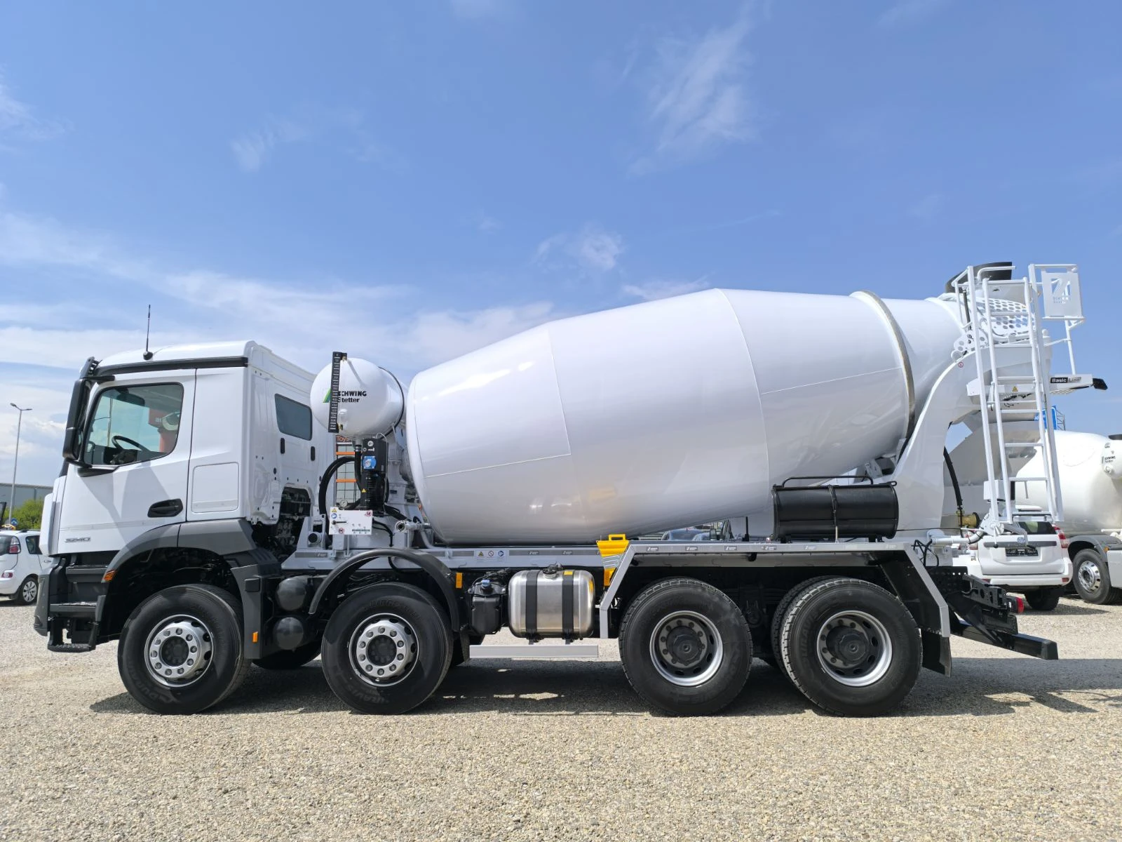 Бетон миксер Mercedes AROCS 3240 STETTER 10M3 НОВ, снимка 4 - Индустриална техника - 55637130