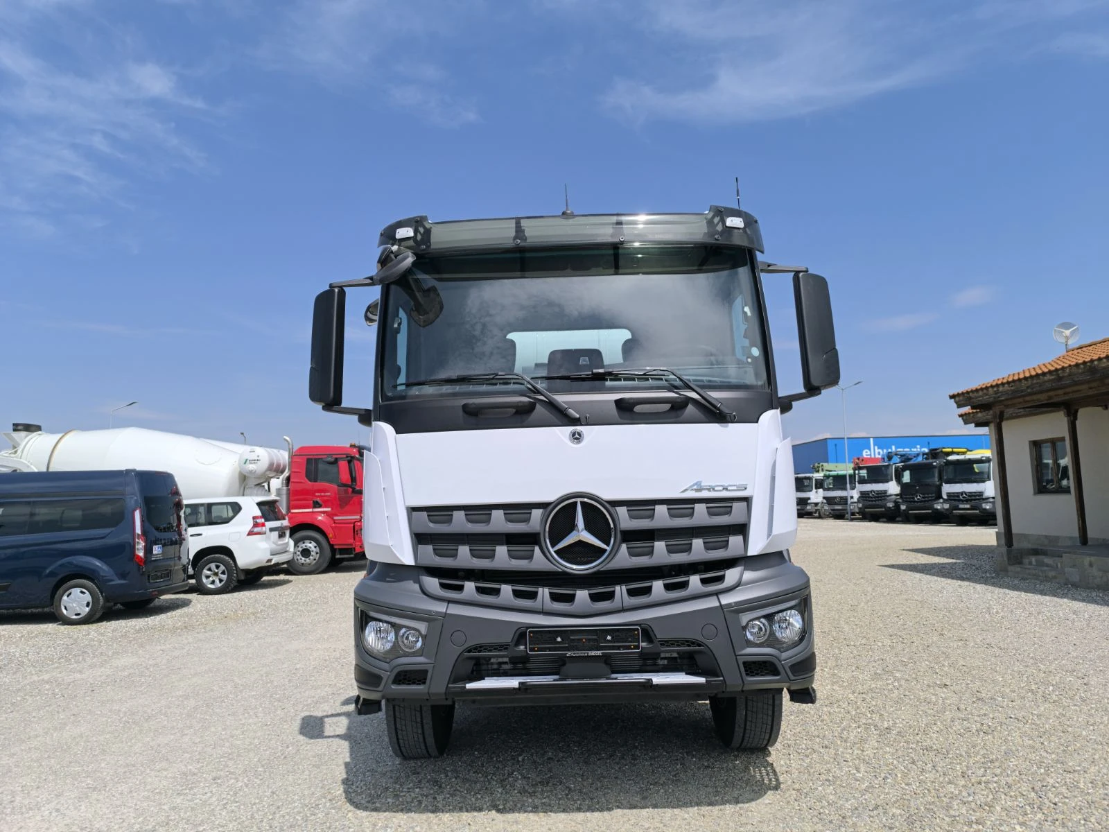 Бетон миксер Mercedes AROCS 3240 STETTER 10M3 НОВ, снимка 2 - Индустриална техника - 55637130