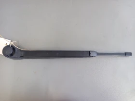 Рамо задна чистачка Фолксваген Пасат Б6